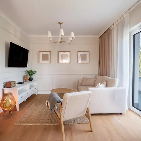 Daire Debowy 37 Premium - Z Duzym Tarasem, Bezplatny Parking W Garazu Podziemnym, Winda